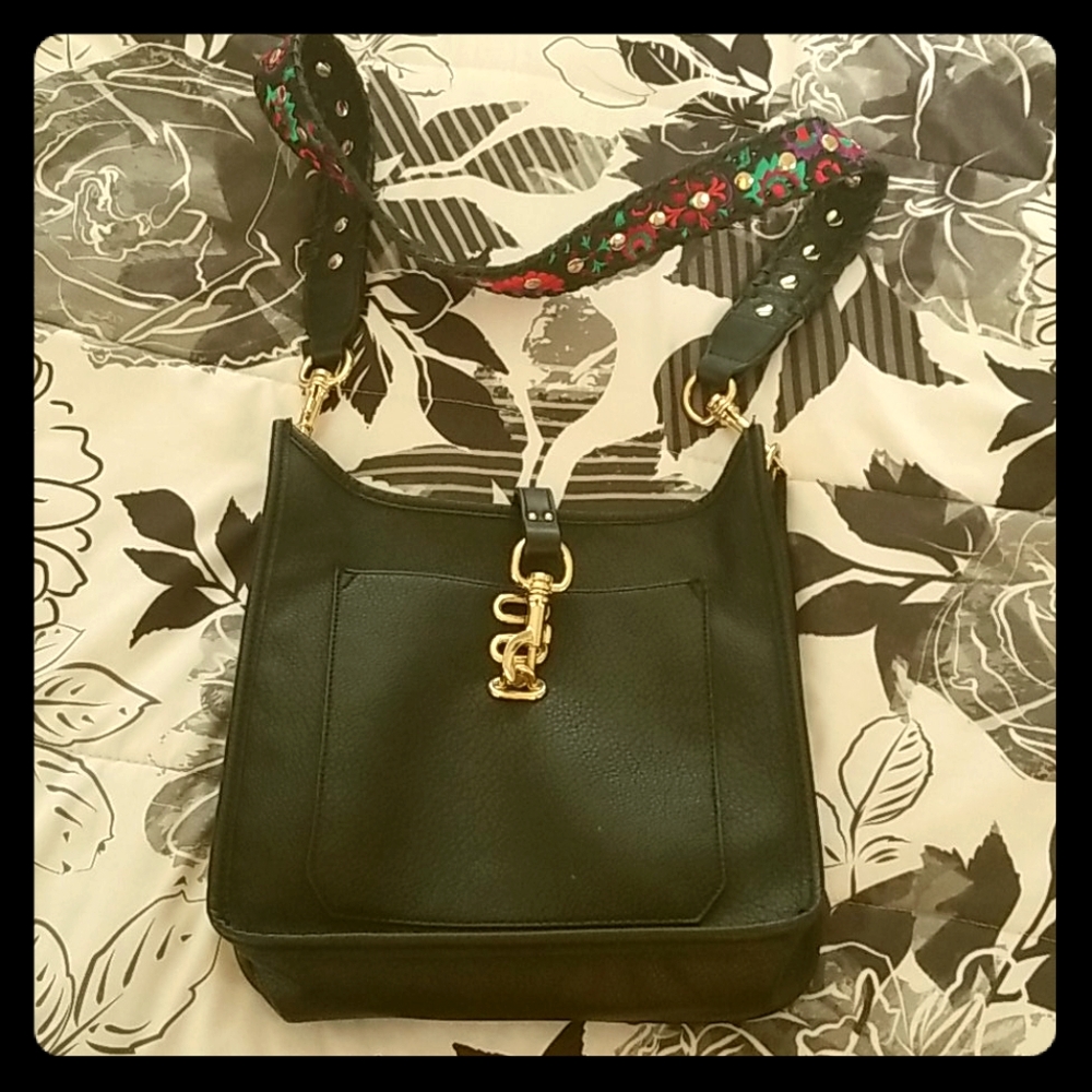 Steve Madden  coss body purse